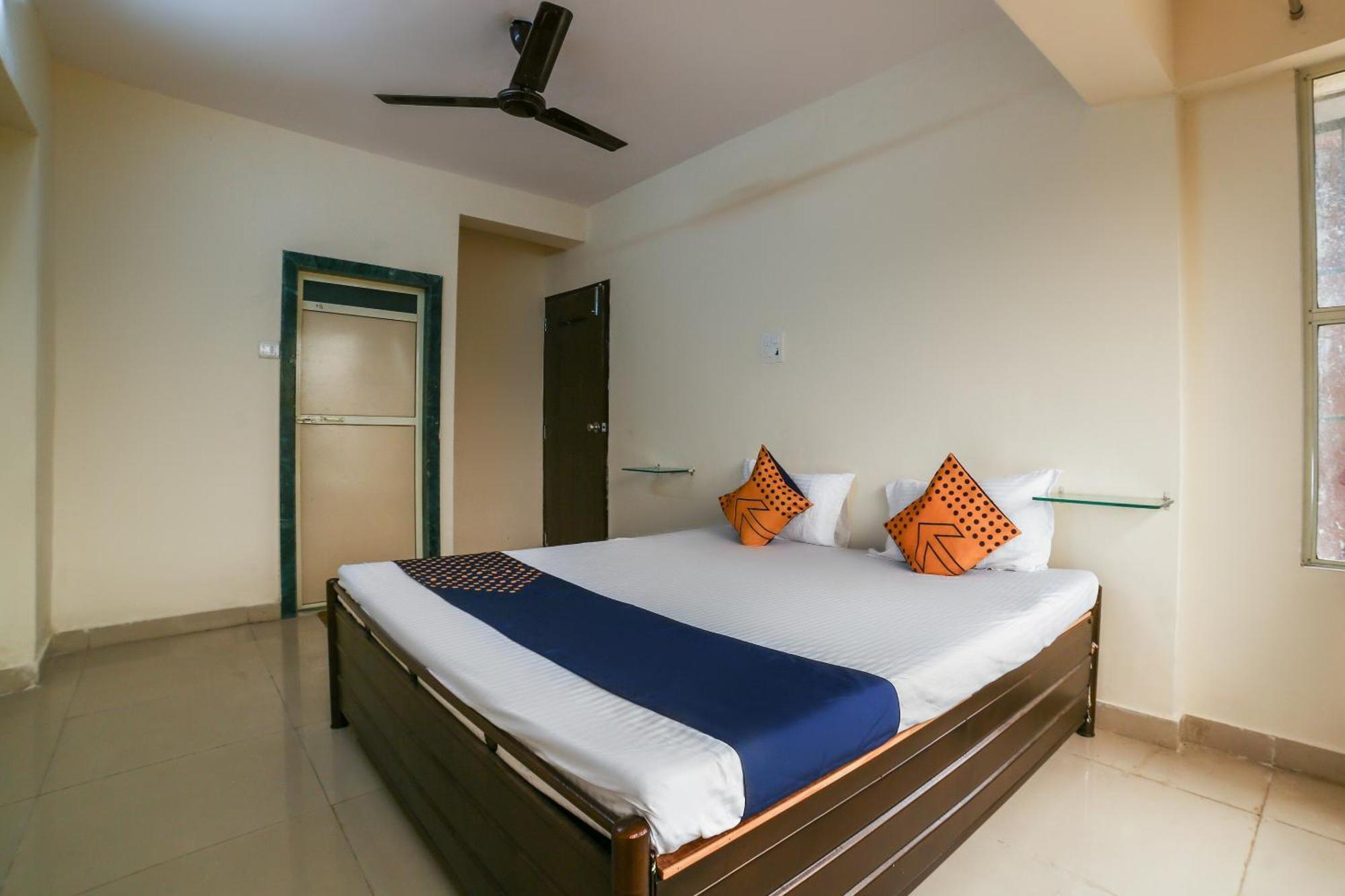 Hotel O Megha Villa Gorhe Екстер'єр фото